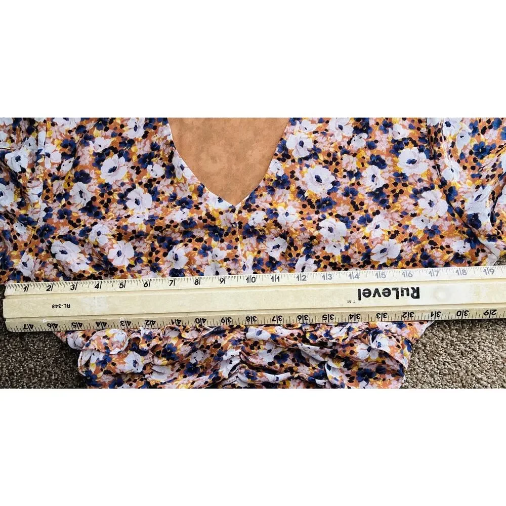 ASTR The Label Womens Floral Cottage Ruched Blouse Sz L Puff Sleeve Dainty